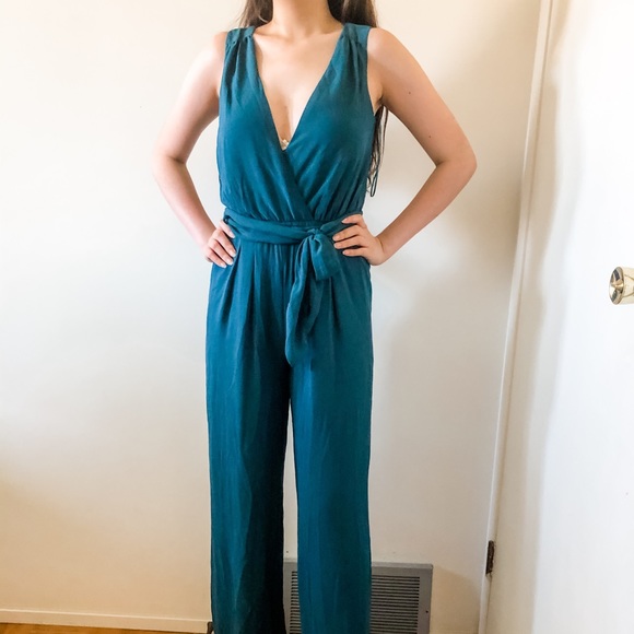 NWT✨Fashion Nova Jumpsuit in Teal colour - Picture 2 of 12
